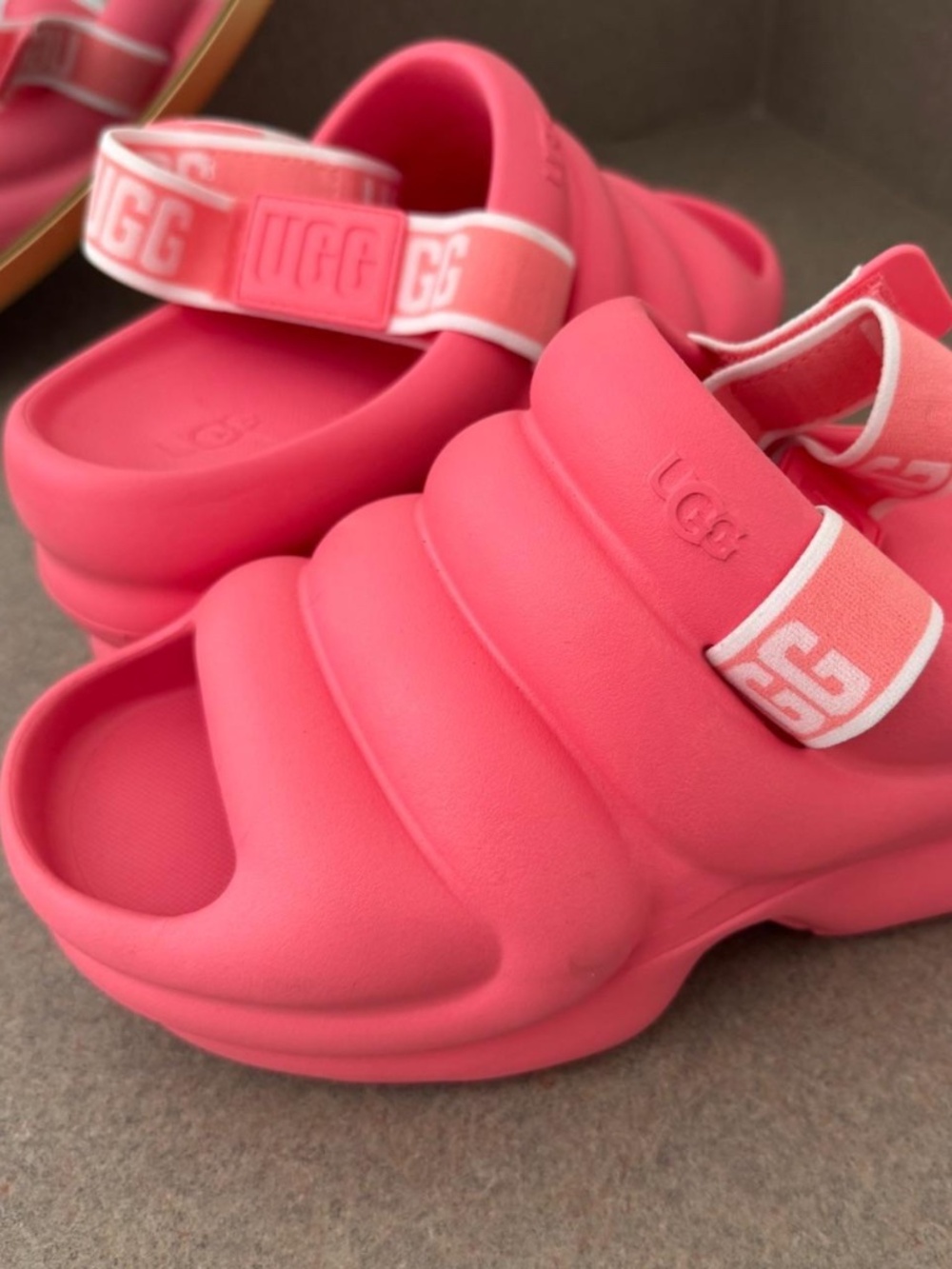 UGG Aww Yeah platform sandal